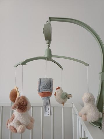 Baby mobile beschikbaar voor biedingen