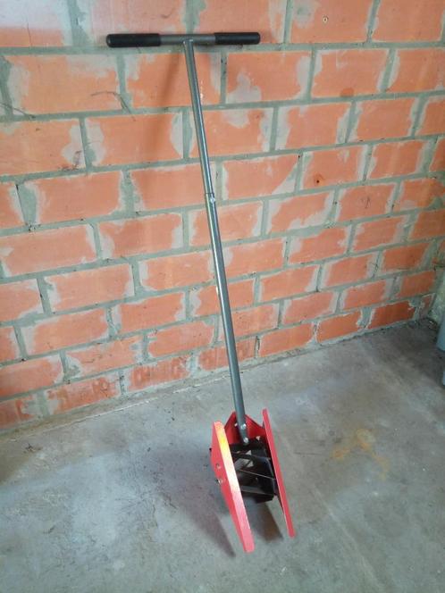 Polet rolschoofel (weedroller), Tuin en Terras, Hand-tuingereedschap, Zo goed als nieuw, Schoffel, Ophalen