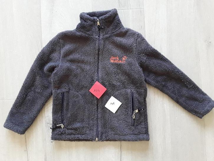 Warme fleecetrui maat 104. (Jack Wolfskin), Kinderen en Baby's, Kinderkleding | Maat 104, Gebruikt, Jongen, Trui of Vest, Ophalen of Verzenden