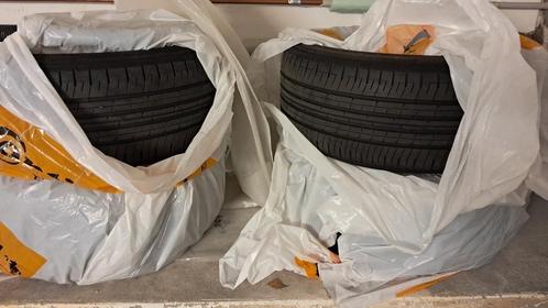 4 Pneus été 18 pouces, Auto-onderdelen, Banden en Velgen, Band(en), Zomerbanden, 18 inch, 225 mm, Personenwagen, Gebruikt, Ophalen