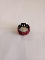 Bague strass rouges 19 mm, Bijoux, Sacs & Beauté, Bagues, Enlèvement, Noir, Avec strass