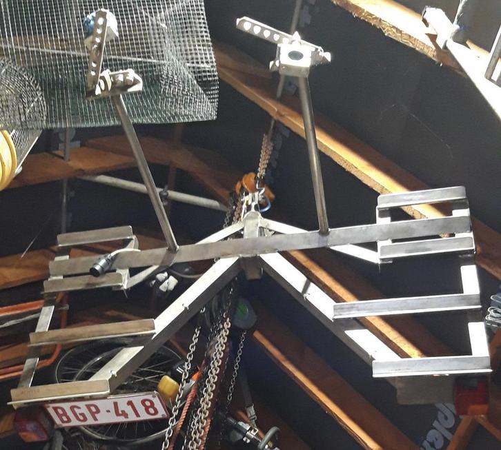 Inox fietsrek, Auto diversen, Fietsendragers, Zo goed als nieuw, Trekhaakdrager, 3 fietsen of meer, Elektrische fiets, Ophalen