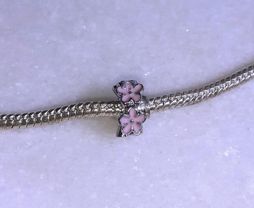 Bedel Charm voor bedelarmband spacer zilver met roze bloemen, Bijoux, Sacs & Beauté, Bracelets à breloques, Neuf, Autres marques