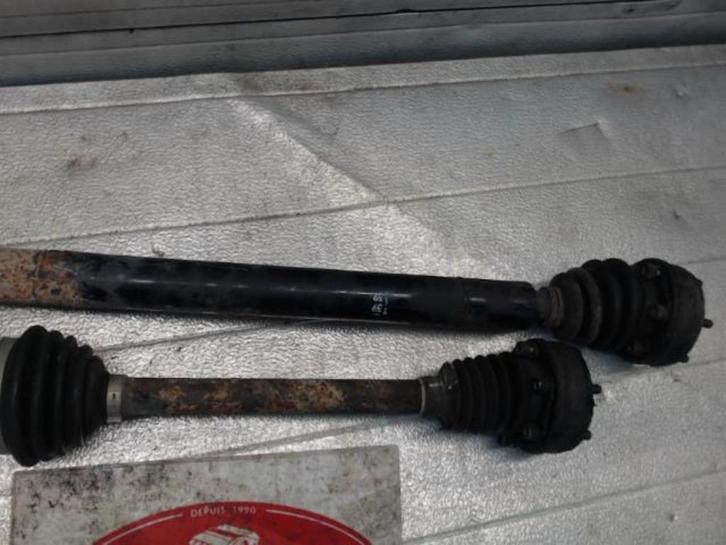 Cardan droit Volkswagen Golf 4 1.4i 55kw 1998-2005 LP/13971, Auto-onderdelen, Remmen en Aandrijving, Volkswagen, Gebruikt, Ophalen of Verzenden