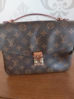 Louis vuitton pochette metis monogram, Ophalen of Verzenden, Zo goed als nieuw