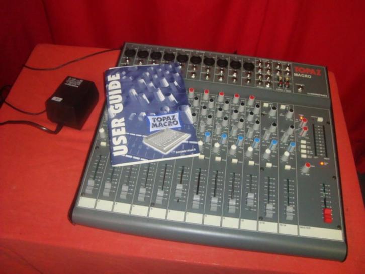 D'occasion : console de mixage Topaz by Soundtrack Macro 12, Musique & Instruments, Tables de mixage, Utilisé, 10 à 20 canaux