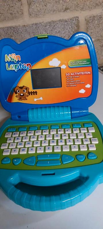 LAPTOP VOOR KINDEREN beschikbaar voor biedingen
