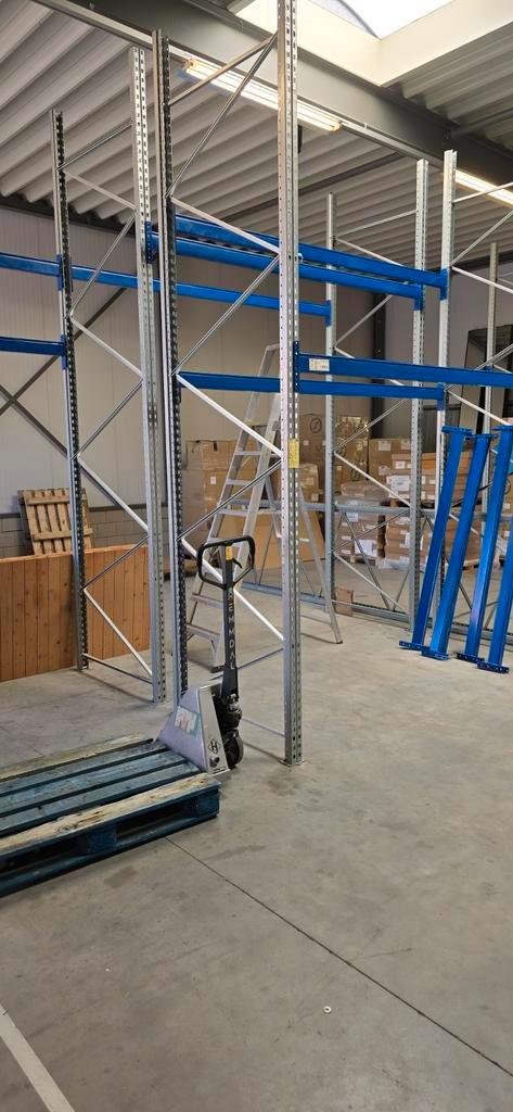 Palletrekken/ palletstelling 45 - 55 meter. Gebruikt netjes., Zakelijke goederen, Kantoor en Winkelinrichting | Magazijn, Stelling en Opslag