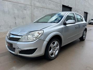 Opel Astra 1.7 CDTI Edition  beschikbaar voor biedingen