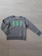 Jbc: Trui met opschrift in fluo groen Bro, Kinderen en Baby's, Kinderkleding | Maat 122, Jongen, Trui of Vest, Gebruikt, Ophalen of Verzenden