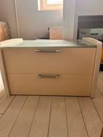 Nachtkastje GRATIS, Huis en Inrichting, Slaapkamer | Nachtkastjes, Ophalen, Zo goed als nieuw