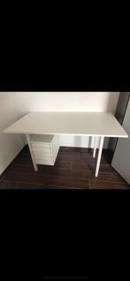 Bureau voor kinderen, Huis en Inrichting, Bureaus, Ophalen, Zo goed als nieuw, Bureau