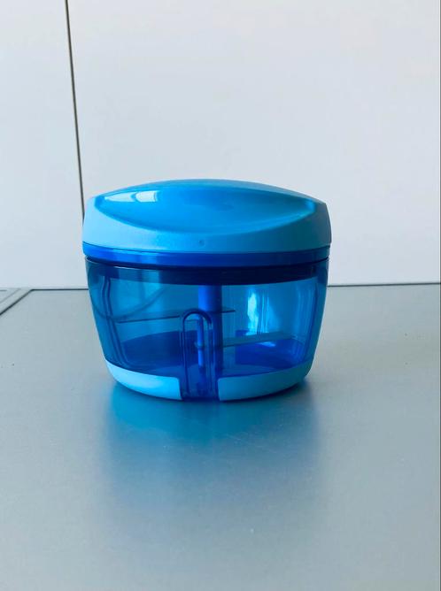 🍄 Tupperware  Chopper .” Hak ‘m snel “ in TOPSTAAT, Huis en Inrichting, Keuken | Tupperware, Zo goed als nieuw, Ophalen of Verzenden