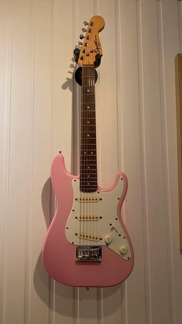 Squier mini strat beschikbaar voor biedingen