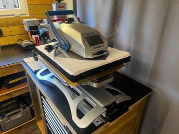 Transferpers STAHL's HOTRONIX FUSION IQ beschikbaar voor biedingen