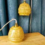 Clichy gele tafellamp met wereldbol, Antiek en Kunst, Antiek | Verlichting, Verzenden