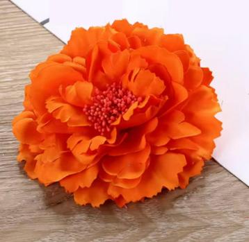 Corsage - Broche - Fourniture - Decoratie - Bloemversiering beschikbaar voor biedingen