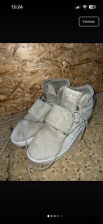 Chaussures adidas, Enfants & Bébés, Vêtements de bébé | Chaussures & Chaussettes, Enlèvement, Comme neuf