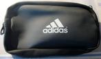 Trousse de toilette ADIDAS, Enlèvement ou Envoi, Comme neuf, Noir, Homme ou Femme