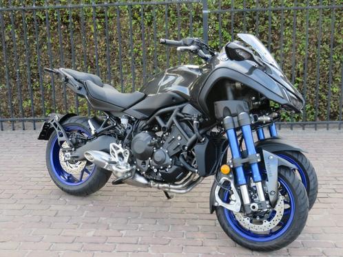 Yamaha Niken 900, Motos, Motos | Yamaha, Entreprise, Naked bike, plus de 35 kW, 3 cylindres, Enlèvement ou Envoi