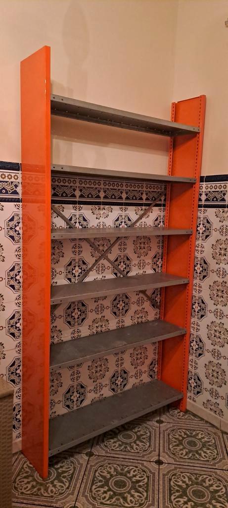 Étagére métallique, Maison & Meubles, Armoires | Étagères, Enlèvement