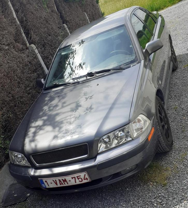 Volvo s40 benziene met maar 142.000km, Auto's, Volvo, Particulier, S40, ABS, Airbags, Airconditioning, Alarm, Boordcomputer, Centrale vergrendeling
