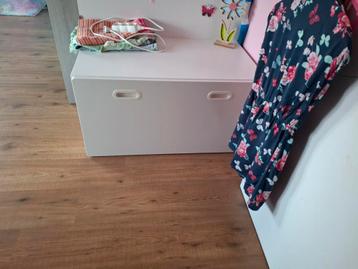 Witte kast ikea en 2 zwarte kasten, kan apart verkocht worde, Enlèvement, Armoire