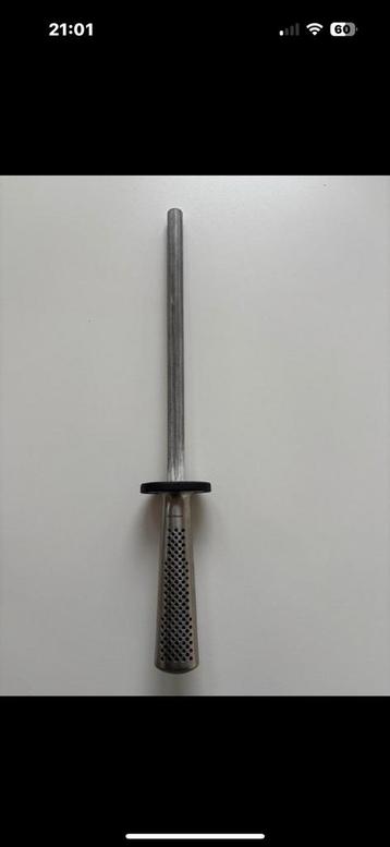 Global Aanzetstaal - Messen slijpen beschikbaar voor biedingen