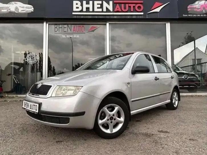 Skoda Fabia 1.4i Classic Advantage/RADIO/BLUETHOOTH/PROPRE, Autos, Skoda, Entreprise, Achat, Fabia, ABS, Airbags, Air conditionné