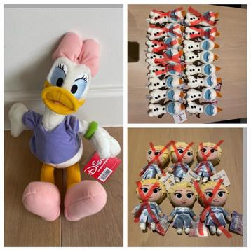6 Daisy Duck/ 1 Elsa/ 9 Olaf knuffels beschikbaar voor biedingen