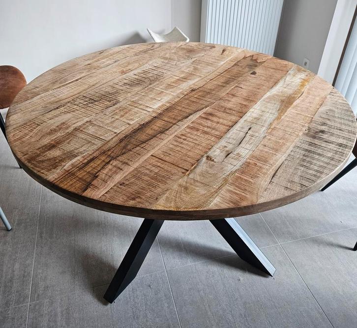 Ronde eettafel mangohout met metalen onderstel, Huis en Inrichting, Tafels | Eettafels, Metaal, Ophalen