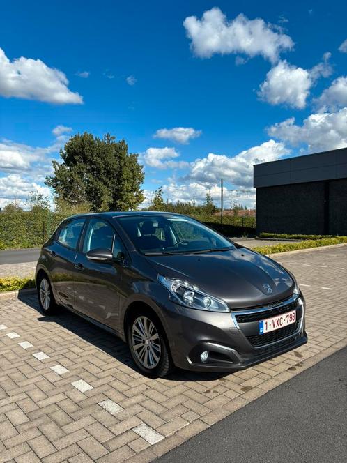 Peugeot  208 1.2i PureTech Signature, Auto's, Peugeot, Particulier, Airbags, Benzine, Euro 6, Berline, 5 deurs, Handgeschakeld
