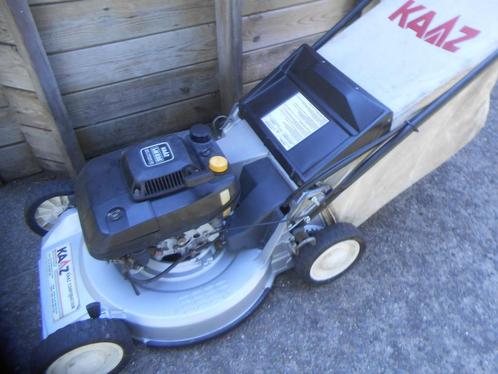 tondeuse Auto-Tractée KAAZ LM535  2 vitesses., Tuin en Terras, Grasmaaiers, Zo goed als nieuw, Benzine-grasmaaier, 50 cm of meer