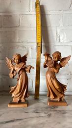 2 engelenbeeldjes houtsnijwerk, Enlèvement ou Envoi