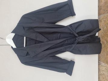 Nieuwe zwarte bloes Massimo Dutti maat M beschikbaar voor biedingen