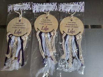 Dream catcher NIEUW (2 euro per stuk)

3 stuks beschikbaar.
 beschikbaar voor biedingen