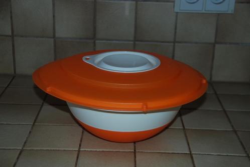 TUPPERWARE Grote mengkom met oranje deksel NIEUW!, Huis en Inrichting, Keuken | Tupperware, Nieuw, Bak of Kom, Wit, Oranje, Ophalen of Verzenden