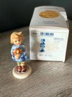 Hummel Goebel, Girl with nosegay, Verzamelen, Ophalen of Verzenden, Zo goed als nieuw, Hummel