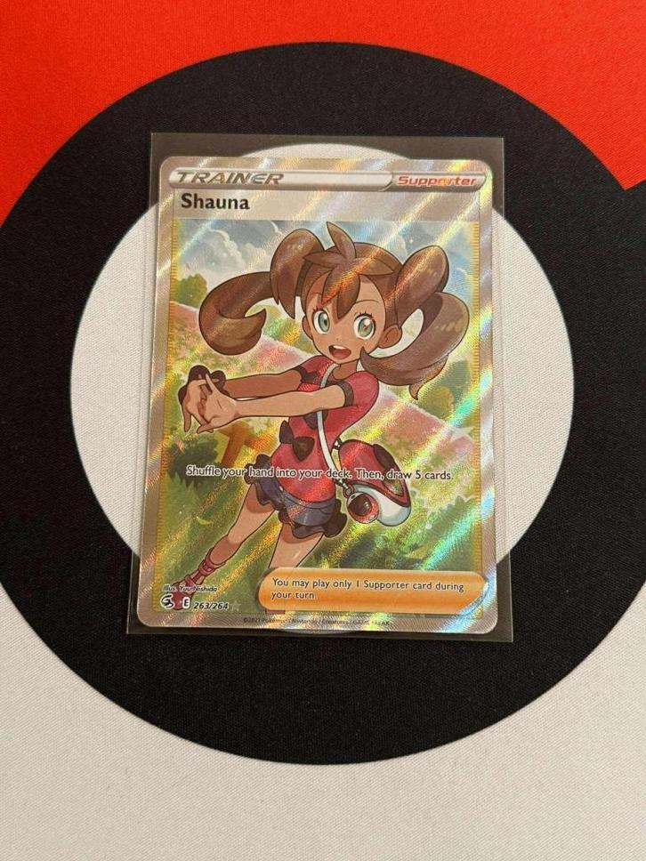 Pokémon - Fusion Strike - Shauna 263/264 - NM, Hobby en Vrije tijd, Verzamelkaartspellen | Pokémon, Zo goed als nieuw, Losse kaart