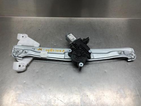 RAAMMECHANIEK RECHTS VOOR Hyundai Tucson (NX) (82460N7010), Auto-onderdelen, Ruiten en Toebehoren, Hyundai, Gebruikt