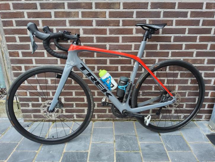 Trek Domane SL 4 (OCLV 500) - Carbon - Maat 54, Vélos & Vélomoteurs, Vélos | Hommes | Vélos de sport & Vélo de randonnée, Enlèvement