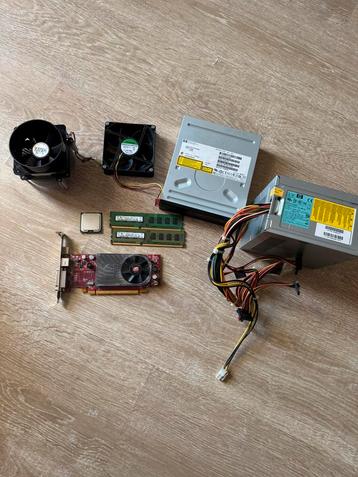 pièces d'ordinateur / computeronderdelen