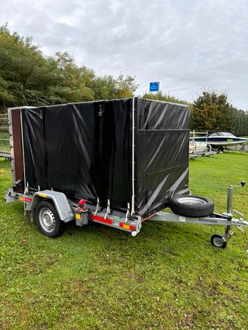Temared hydraulisch zakbare motoraanhangwagen  beschikbaar voor biedingen