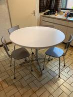 Keukentafel met vintage stoelen, Huis en Inrichting, Ophalen, Zo goed als nieuw
