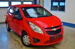 CHEVROLET SPARK BENZ IDÉAL POUR LES DÉBUTANTS ET 93000KM, Autos, Chevrolet, 5 places, Carnet d'entretien, 995 cm³, Berline