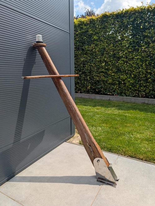 Mahonie mast met mast voet., Watersport en Boten, Windsurfen, Gebruikt, Mast, Minder dan 250 cm, Ophalen