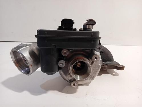 TURBO Volkswagen Touran (5T1) (01-2015/12-2021) (04E145715F), Auto-onderdelen, Motor en Toebehoren, Volkswagen, Gebruikt