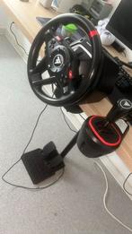 Thrustmaster t128 stuur met pedalen+ shifter voor Pc en xbox, Ophalen of Verzenden, Zo goed als nieuw, Stuurtje of Sportattribuut