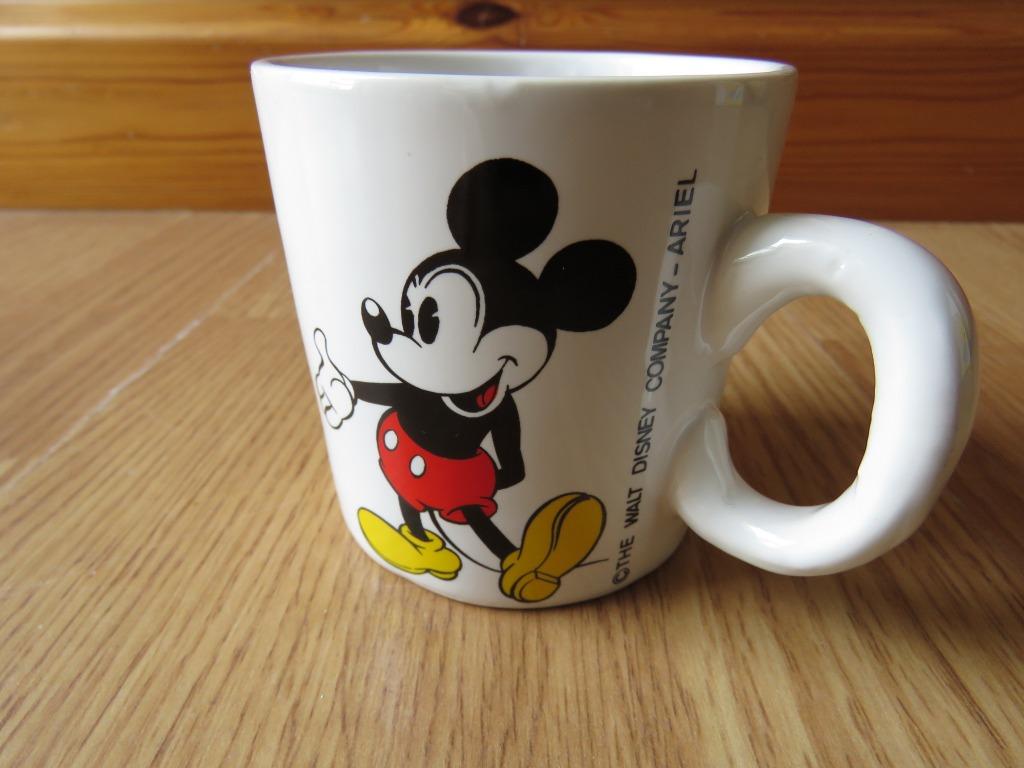 mug tasse mickey et minnie de Disney, Ophalen of Verzenden, Zo goed als nieuw, Kop(pen) en/of Schotel(s)