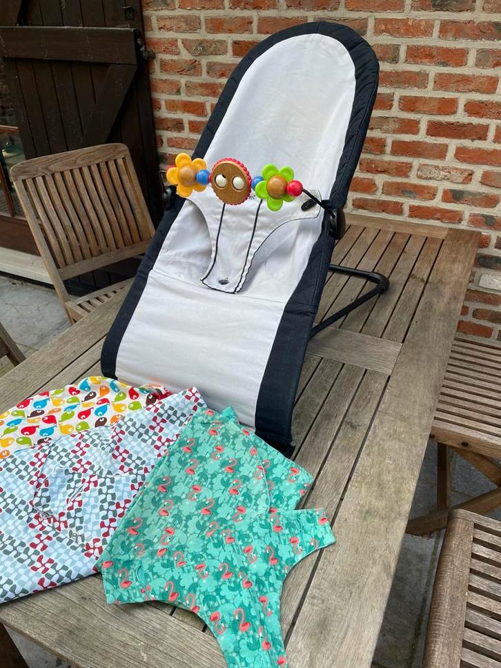 Babybjörn wipstoeltje met toebehoren, Kinderen en Baby's, Wipstoeltjes, Gebruikt, Wipstoel, Overige merken, Met gordel(s) of riempje(s)